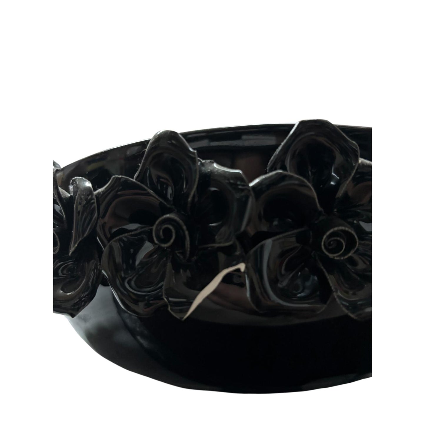 Centrotavola Tondo in Ceramica Nera con Fiori 3D – Sinum Home