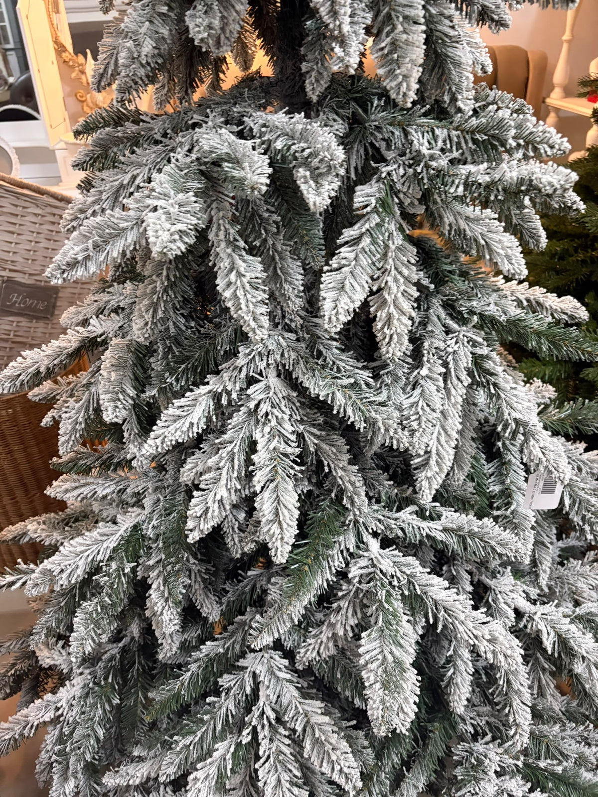 Albero di Natale Pino Innevato con Rami Realistici 2.10 mt.