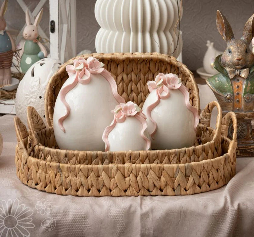 Uovo in Porcellana Bianca con Fiocco Rosa 13 h cm - L'Arte di Nacchi