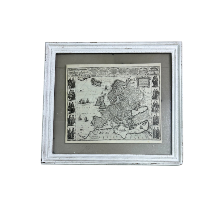 Cornice Bianca in Stile Shabby con Cartina Geografica