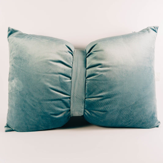 Cuscino a Forma di Fiocco in Velluto 60x45 cm - Officina Tessile