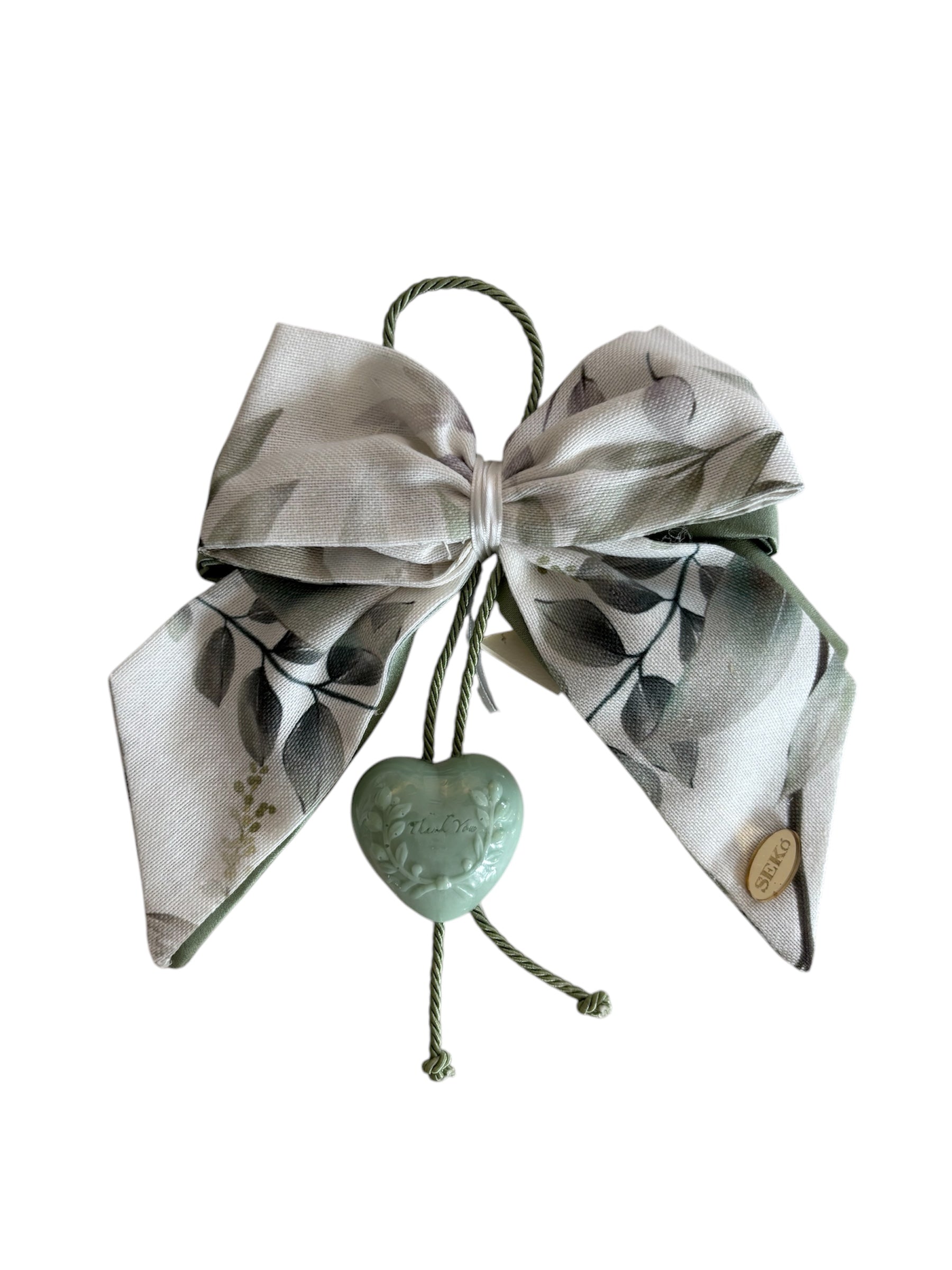 Fiocco Elegante in Shantung Verde Salvia con Fiocco Fantasia a Foglie e Saponetta