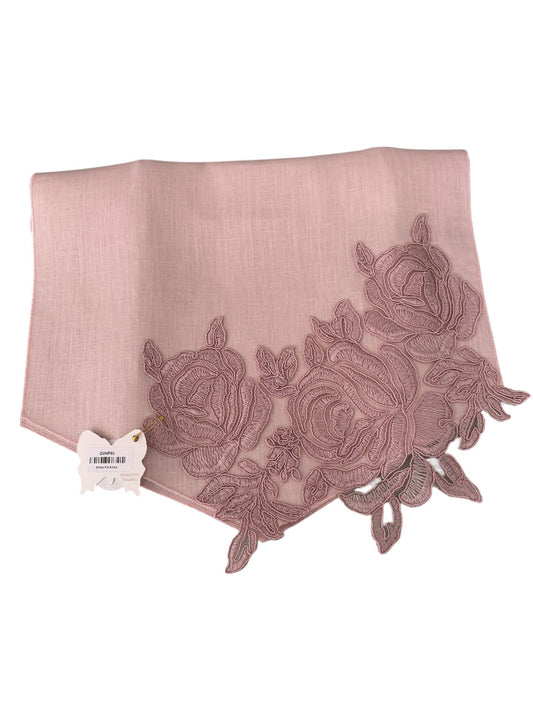 Runner in Lino Rosa con Ricamo 78x33 cm – Fiori di Lena