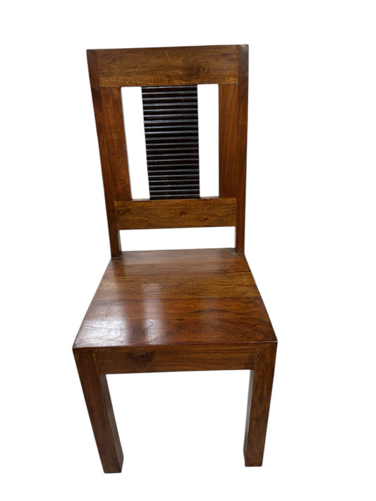 Sedia in Legno Massello di Sheesham – Stile Etnico e Raffinato