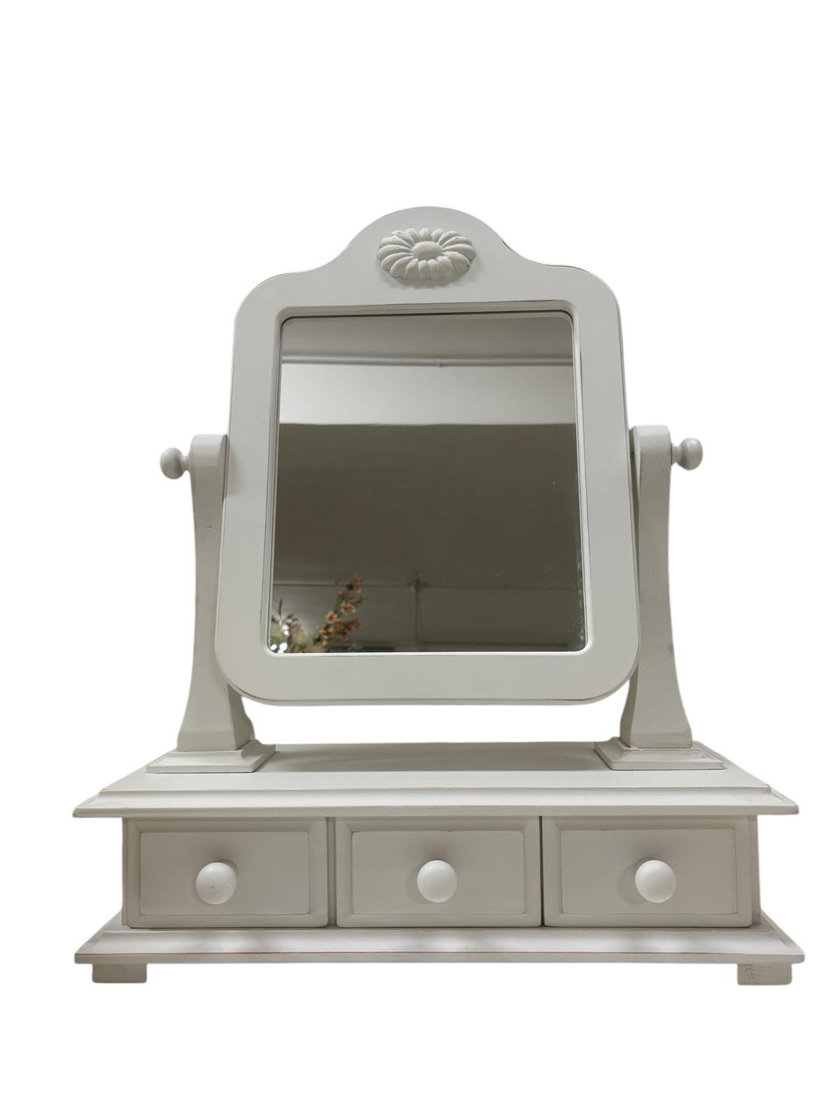 Specchio da Toletta in Legno Bianco con Tre Cassetti – Stile Shabby Chic