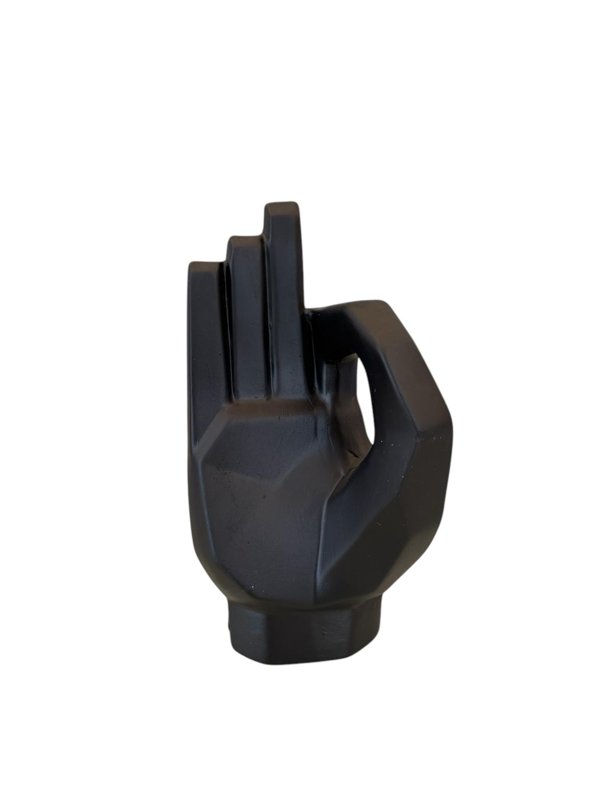 Mano in Ceramica Nera con Segno "OK" 20 h cm – Ilary Queen