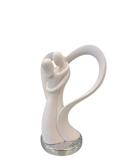 Statua Stilizzata in Marmorino con Coppia di Innamorati 21 cm – Bongelli Preziosi