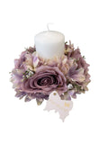 Candela Decorativa con Ghirlanda di Fiori Lilla diametro 17 cm  – Fiori di Lena