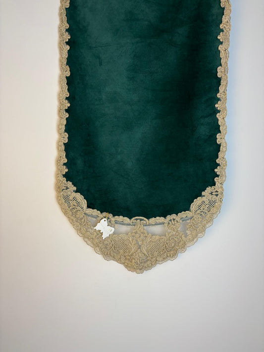 Runner in Velluto Verde con Bordi in Pizzo Oro 40x140 cm - Fiori di Lena