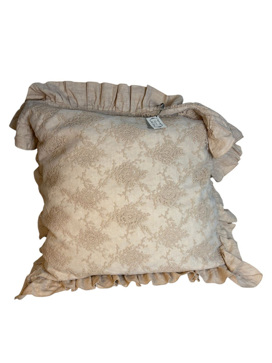 Cuscino in Lino con Pizzo Corinzio e Volant 80x80 cm - Chez Moi