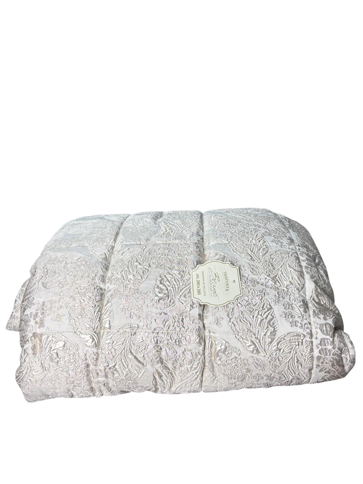 Trapunta Matrimoniale "Brocade Roses" con Fantasia Oro 260x260 cm  - Blanc Mariclò