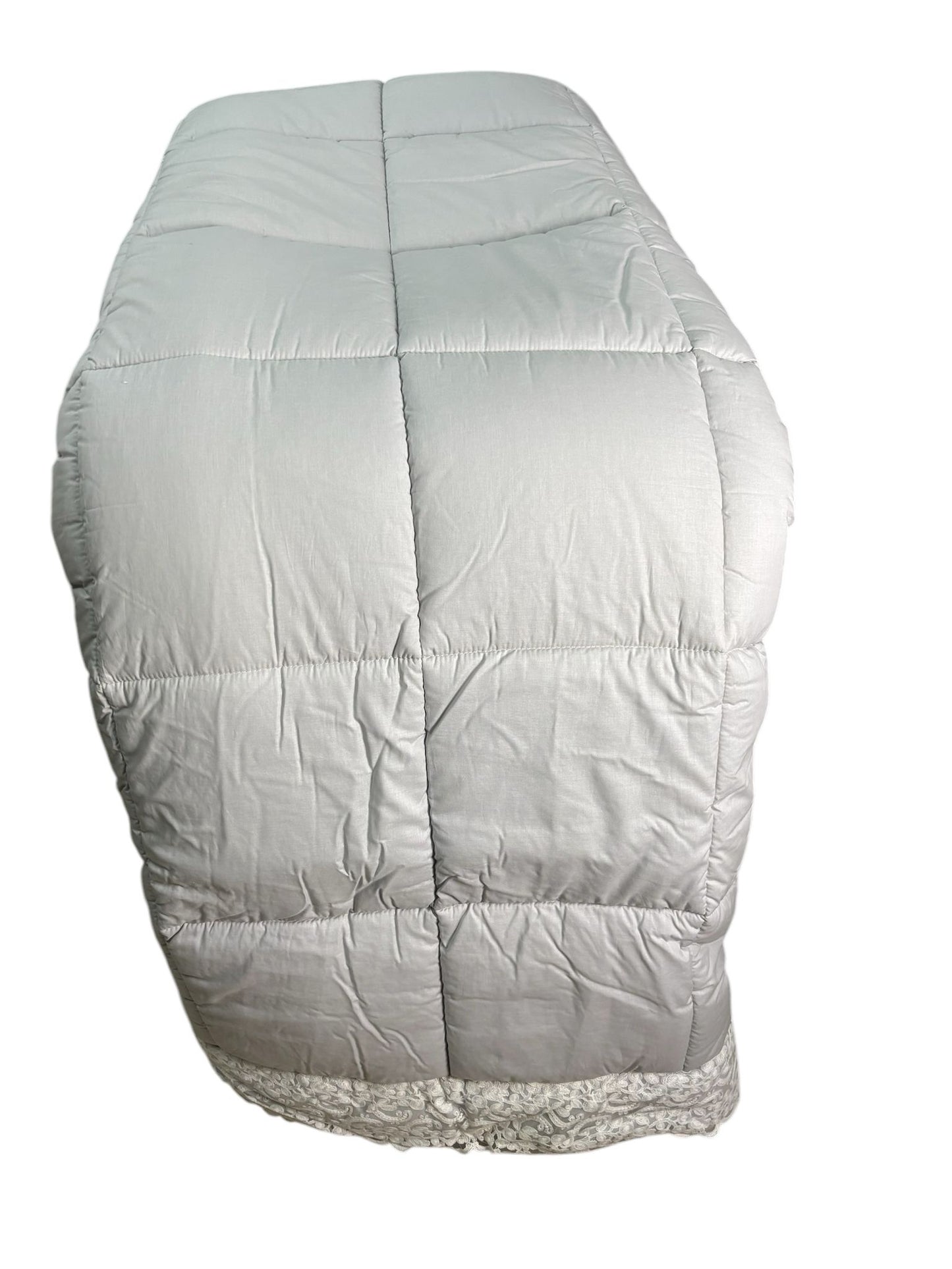 Trapunta Matrimoniale Grigia con Ricamo in Pizzo 270x270 cm  - Officine Tessili