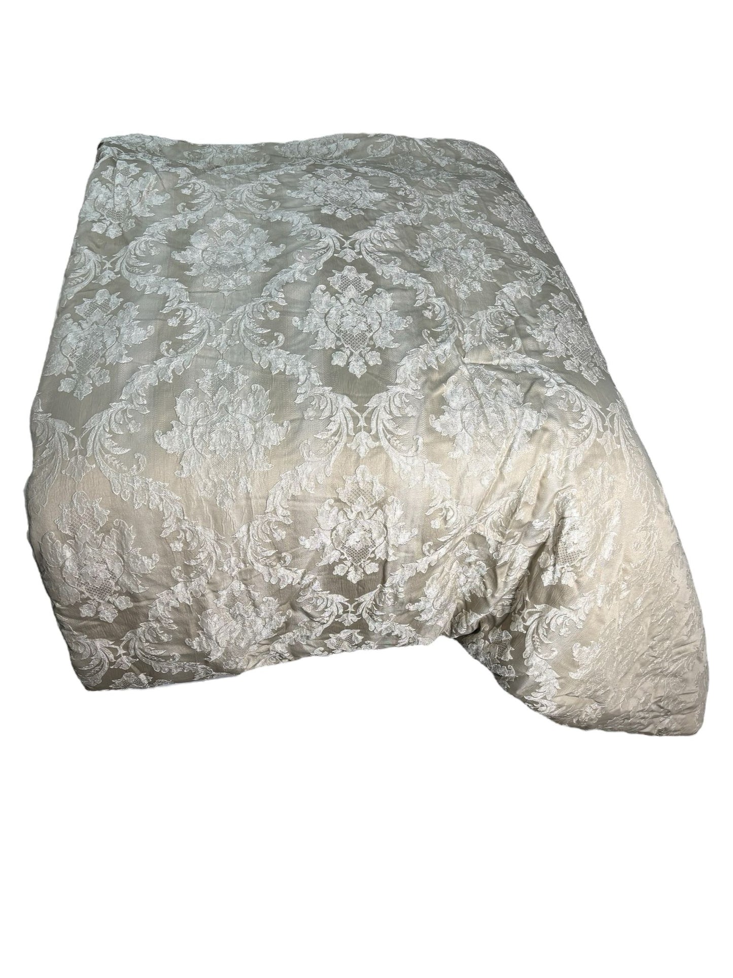 Set Trapunta Matrimoniale 270x270 cm con Guanciali Damascati - Blanc MariClo’