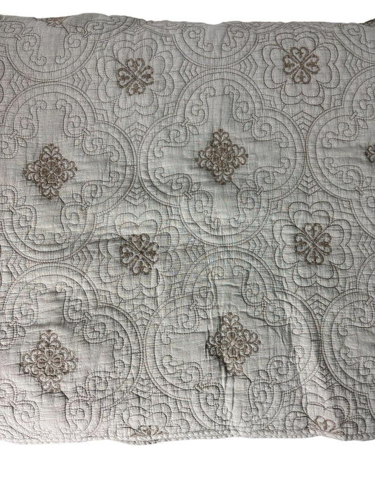 Trapuntino con Decori in Rilievo 245x280 cm  – Clayre & Eef