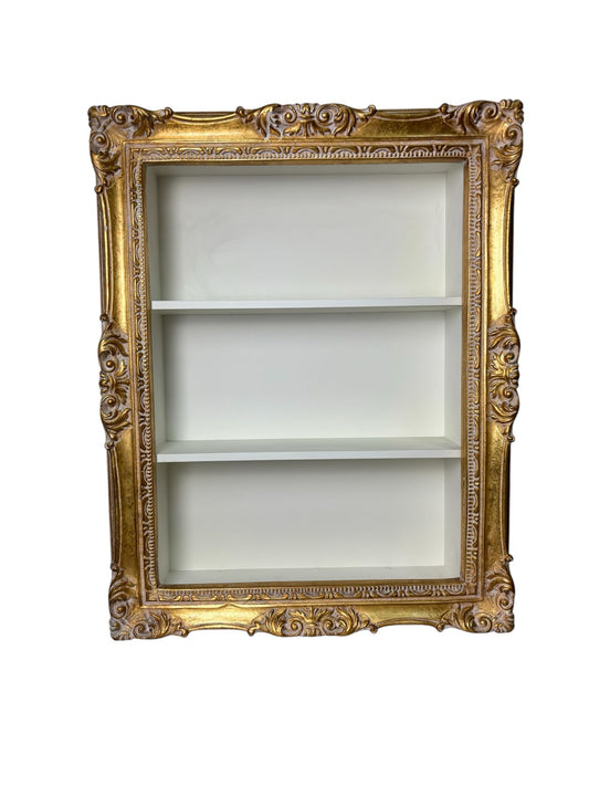 Libreria da Parete in Legno Bianco con Cornice Oro Squadrata – L’Arte dei Nacchi