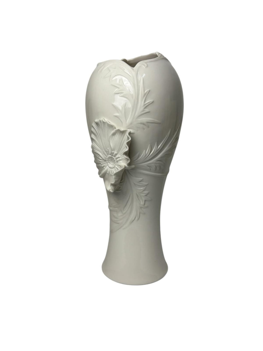 Vaso Elegante in Porcellana Bianca con Fiori in Rilievo 45 h cm – Henriette