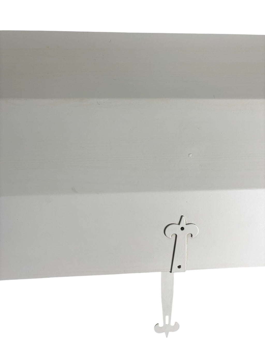 Cassapanca in Legno  Bianco con Decorazioni in Rilievo - L'Arte dei Nacchi