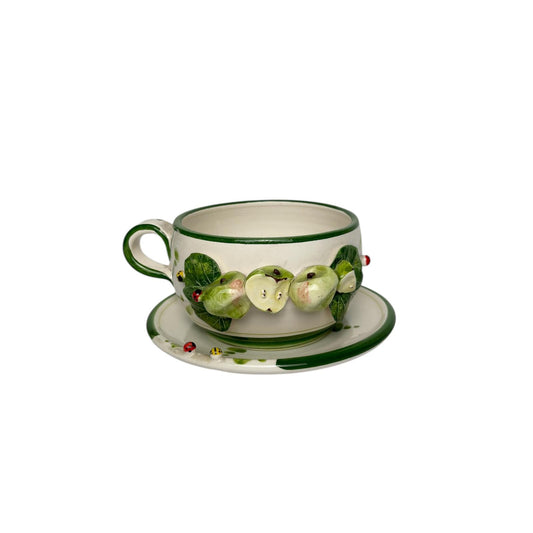 Tazza da Colazione con Piattino e Mele Verdi in Rilievo – Fatta a Mano