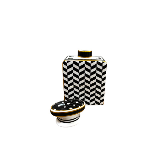 Bottiglia Decorativa in Ceramica Bianca con Dettagli Neri e Oro 12 h cm– Baci Milano