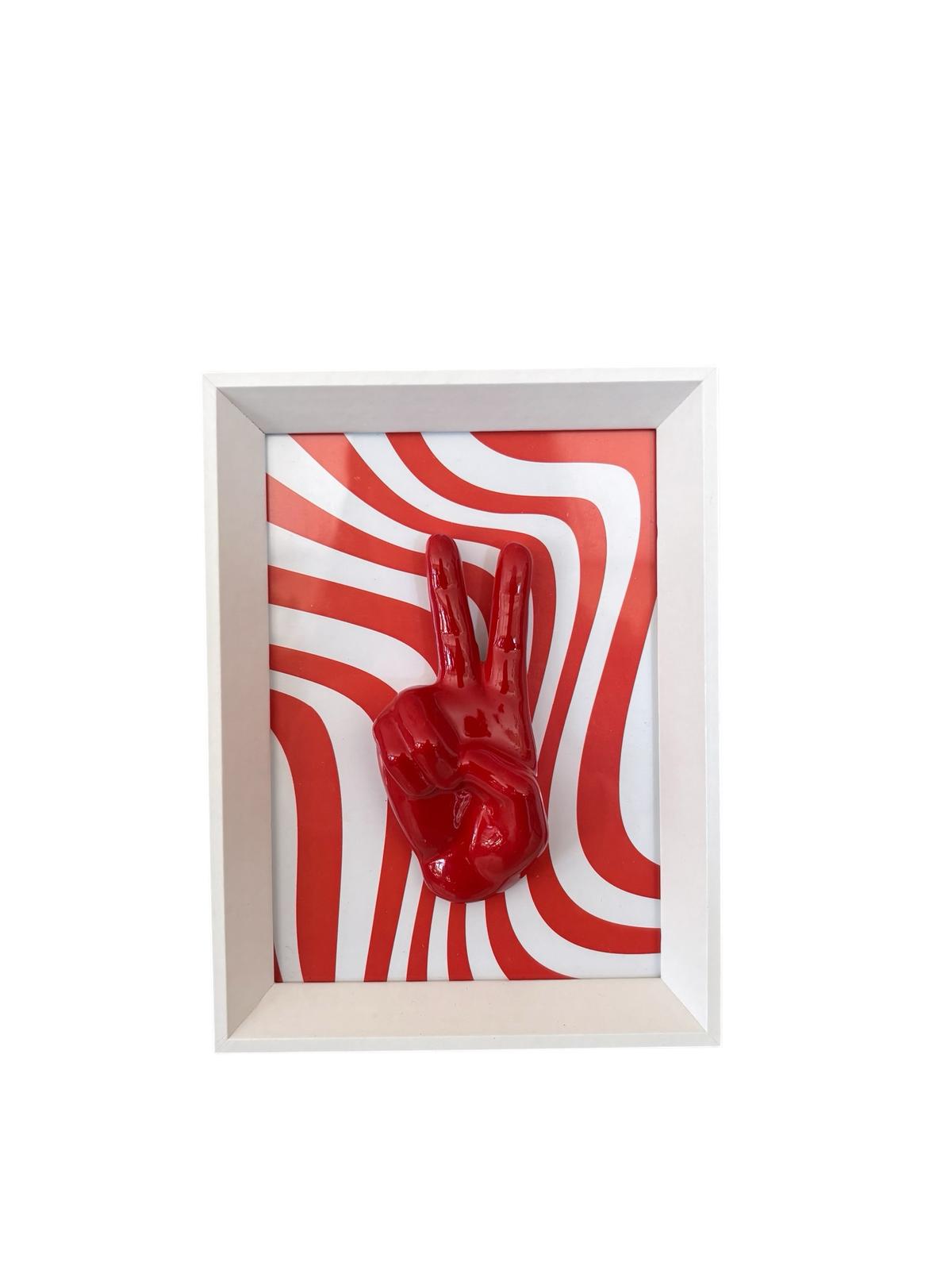Quadretto con Scultura Segno di Vittoria Rosso in Ceramica di Capodimonte – Amagè