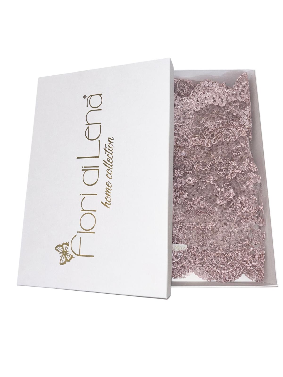 Tris di Centri in Pizzo Impero Laminato Rosa Antico - Fiori di Lena