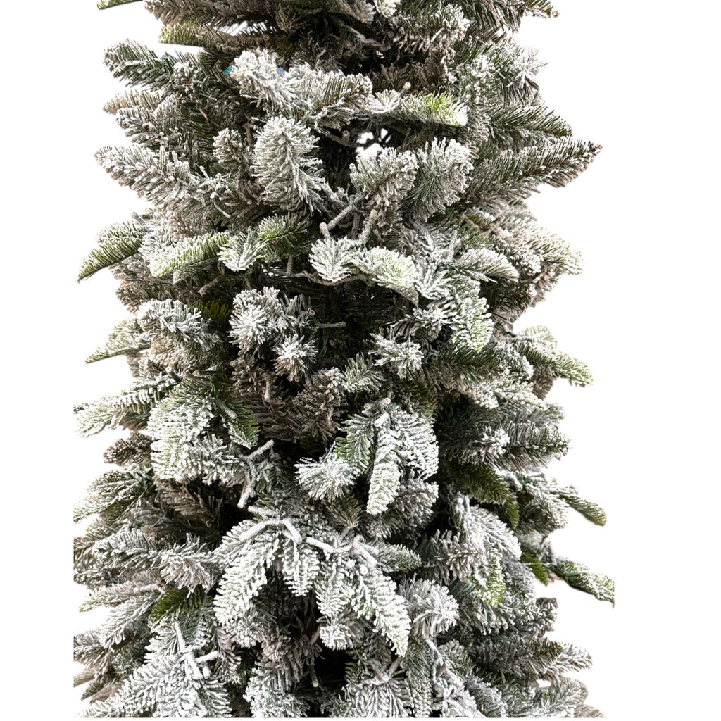 Albero di Natale Parco Floccato 210 h cm con 3200 LED a Luce Calda - Flora