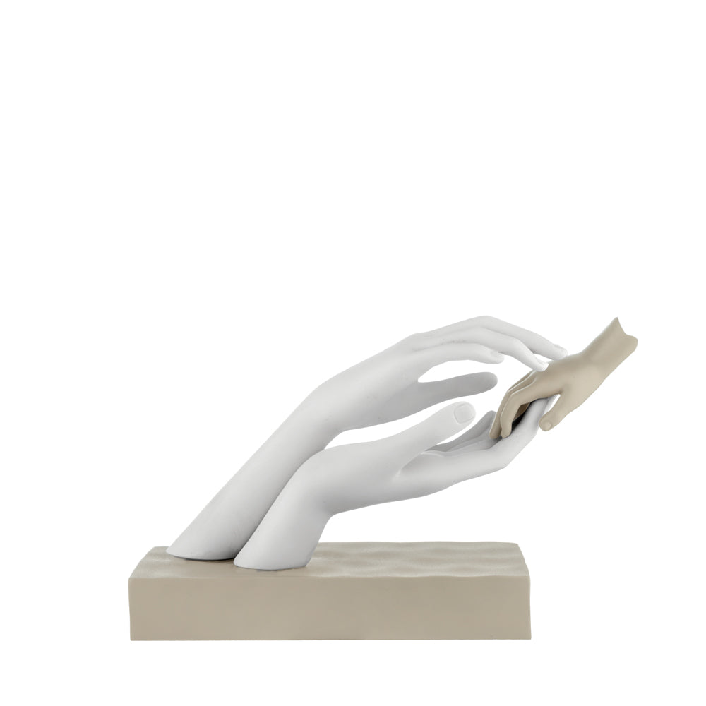Scultura in Marmorino "Mani e Manina Baby" – Bongelli Preziosi