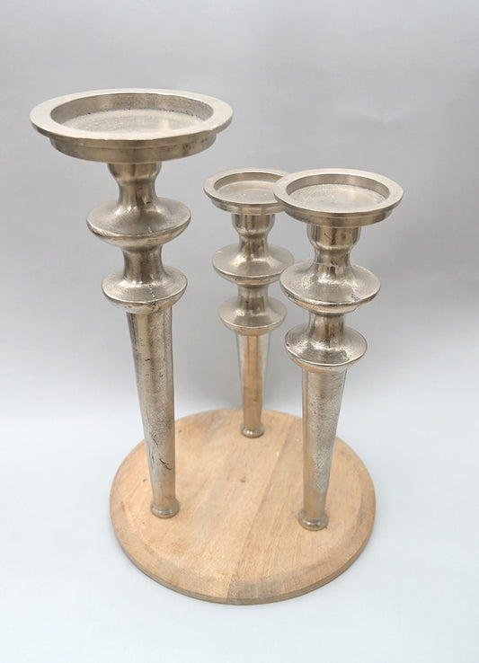 Portacandele in Acciaio Indiano con Base in Legno
