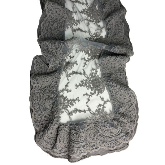 Runner in Cotone Fumo con Pizzo Corinzio 35x90 cm - Chez Moi