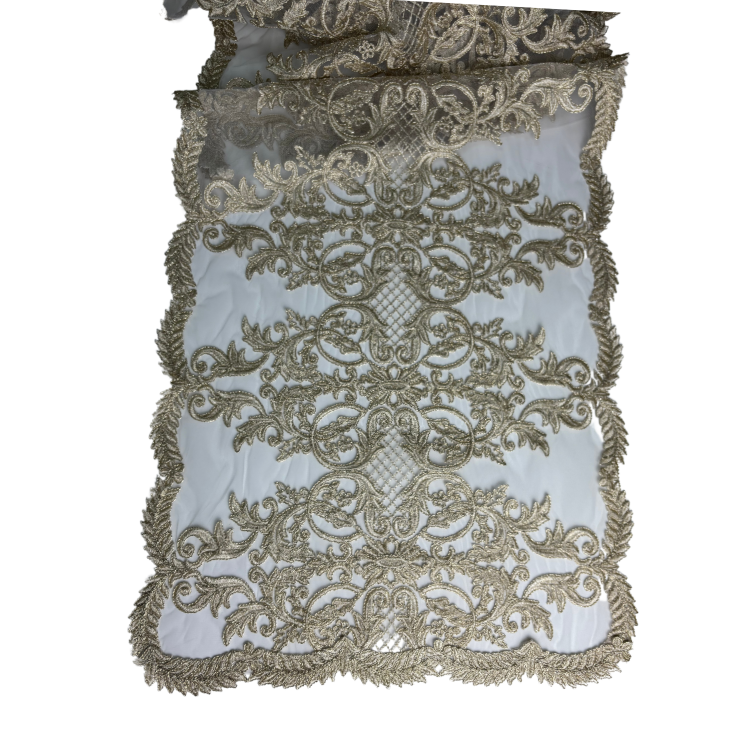 Runner in Pizzo Trasparente Oro con Ricami 44x120 cm - Fiori di Lena