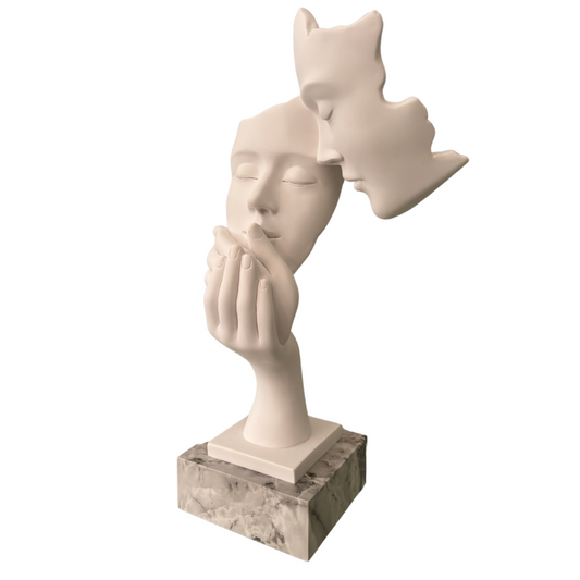 Scultura in Marmorino “Volti Innamorati con Mani”
