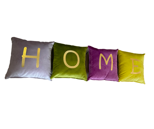 Set di Quattro Cuscini in Velluto “Home” - Fiori di Lena
