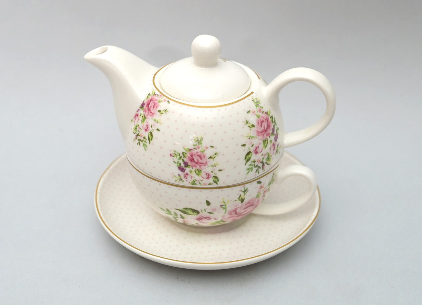 Tea for One in Porcellana