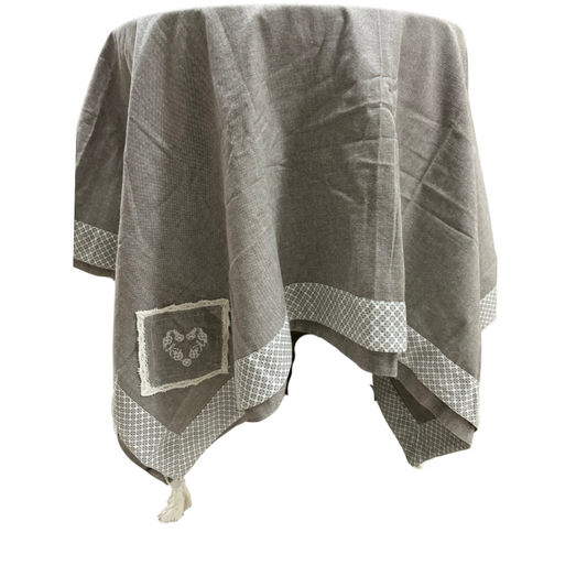 Tovaglia  con Bordo Fantasia e Nappe 150x250 cm con 12 Tovaglioli - Alizèa