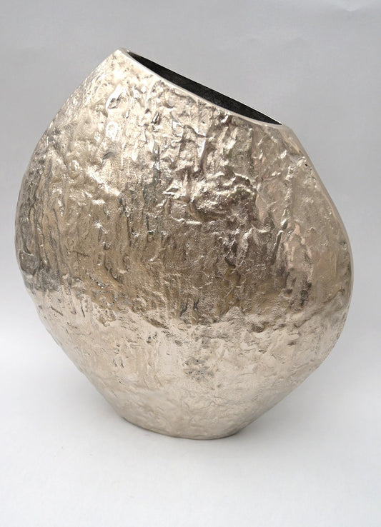 Vaso Ovale in Ceramica con Effetto Acciaio Indiano Martellato