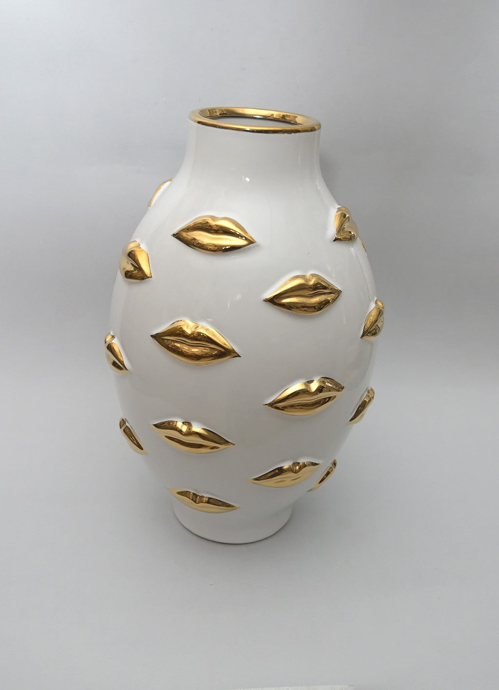 Vaso Kiss in Ceramica