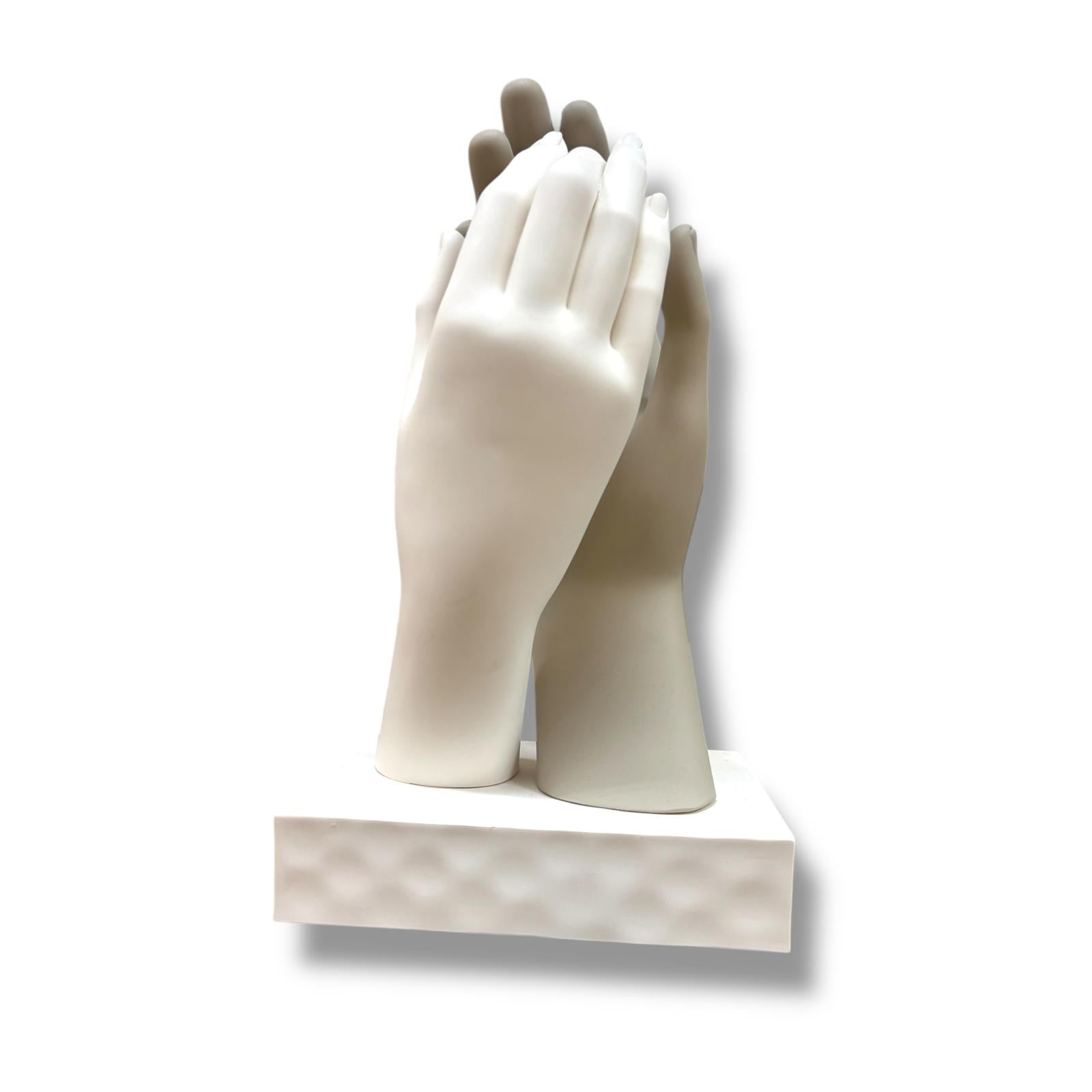 Scultura Due Mani Uomo e Donna che si Sfiorano h 43 cm - Bongelli Preziosi