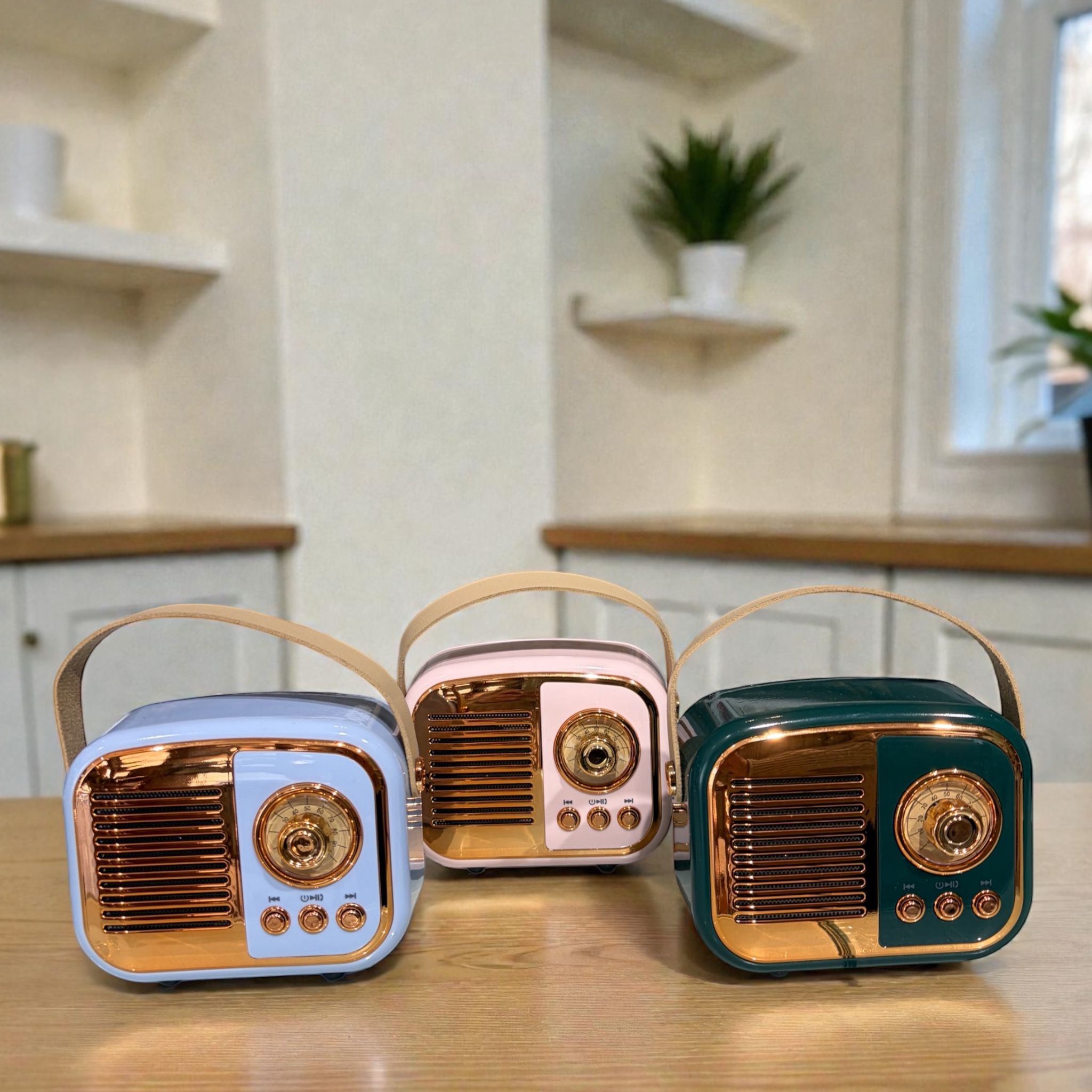 Cassa Bluetooth con Design Retrò 10x10 cm - Encantada