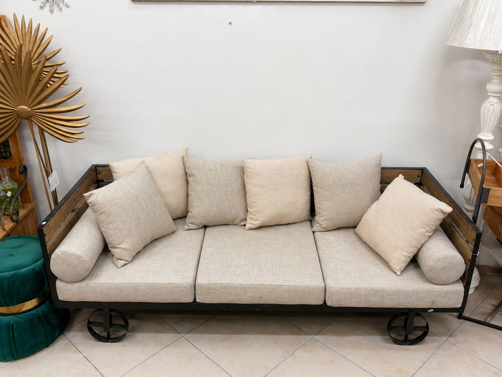 Divano 3 Posti Industriale in Metallo e Legno - Innovaliving