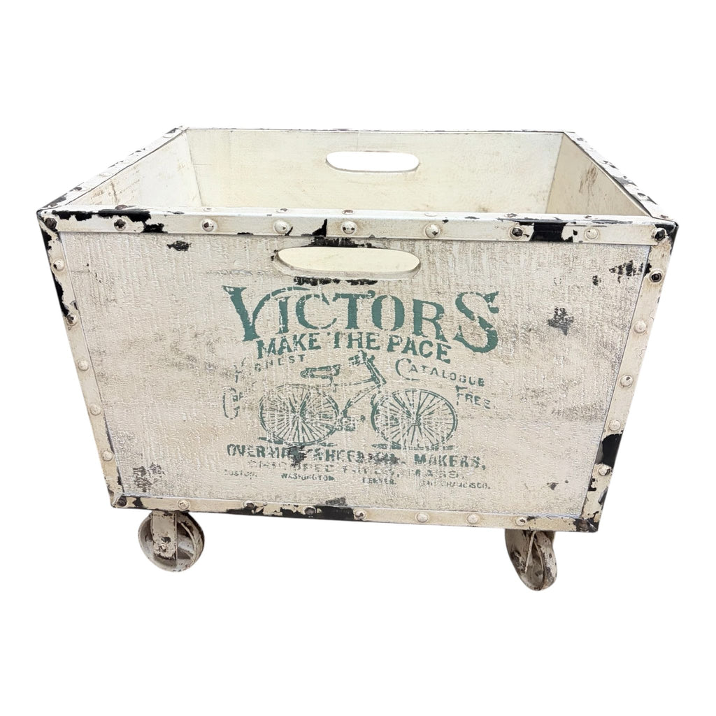 Porta Riviste Shabby Chic in Legno con Rotelle - In Art