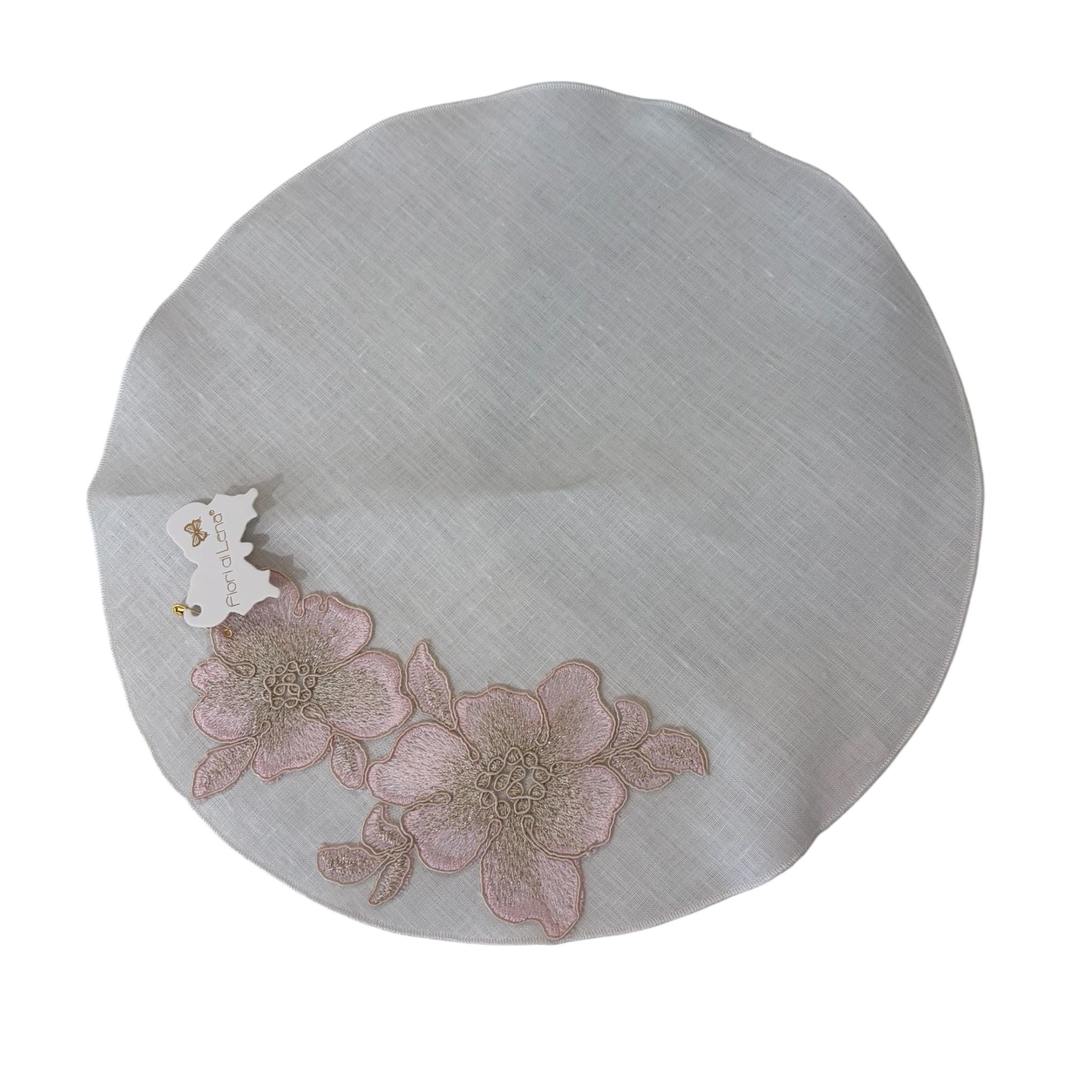 Centrino Artigianale in Lino con Fiore di Pizzo Rosa 30 cm - Fiori di Lena