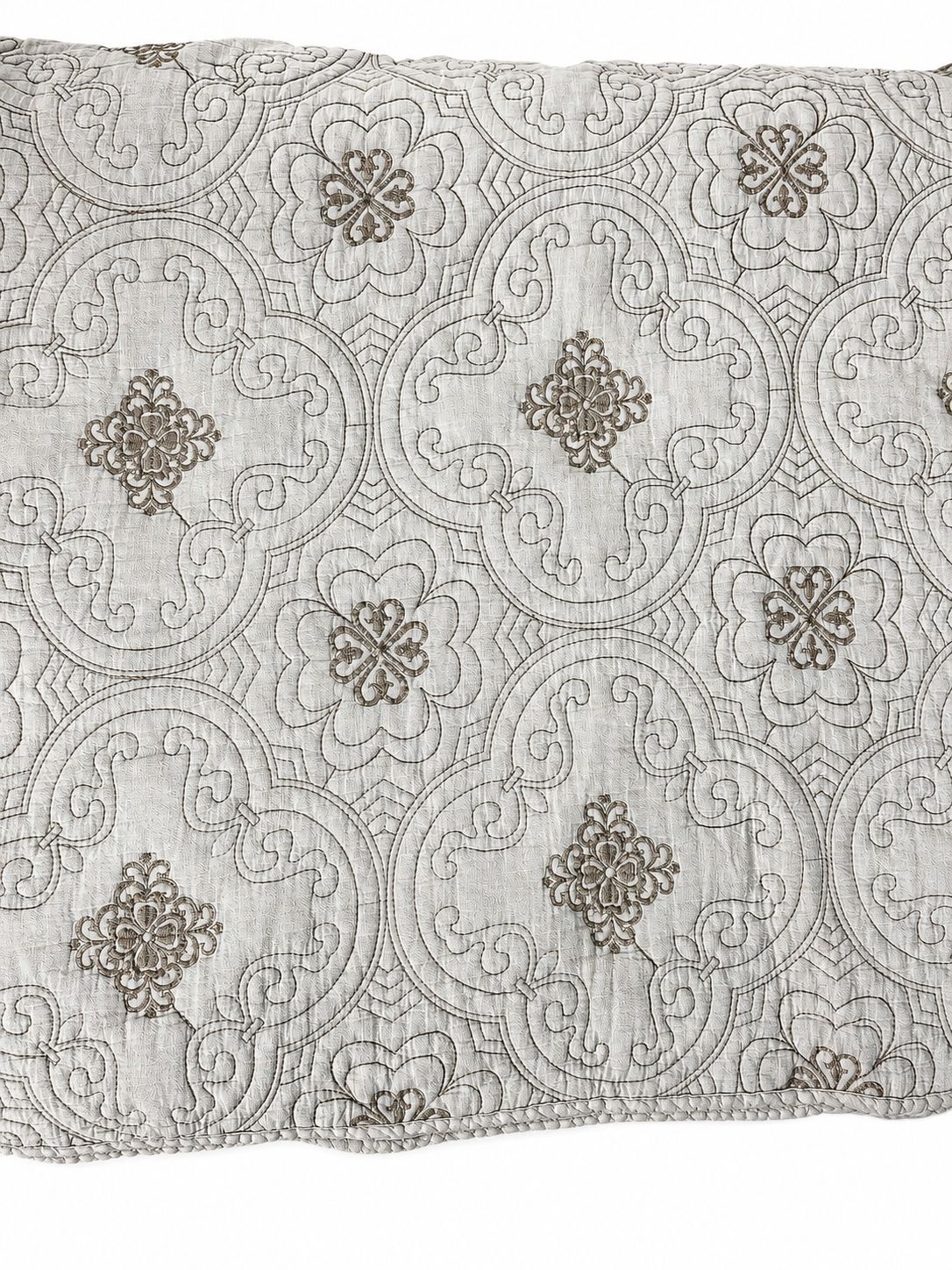 Trapuntino con Decori in Rilievo 245x280 cm  – Clayre & Eef