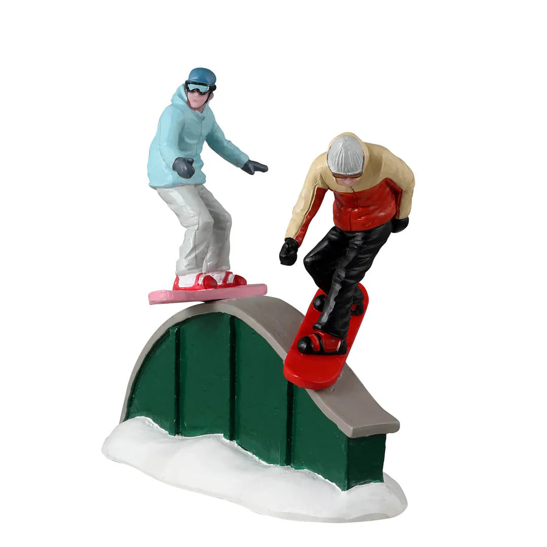 Snowboarder su Neve "Boarding Fun" 9.3 cm - Lemax